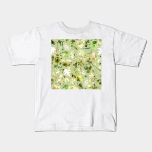 Woodland foliage, energizing green, watercolor wash Kids T-Shirt
